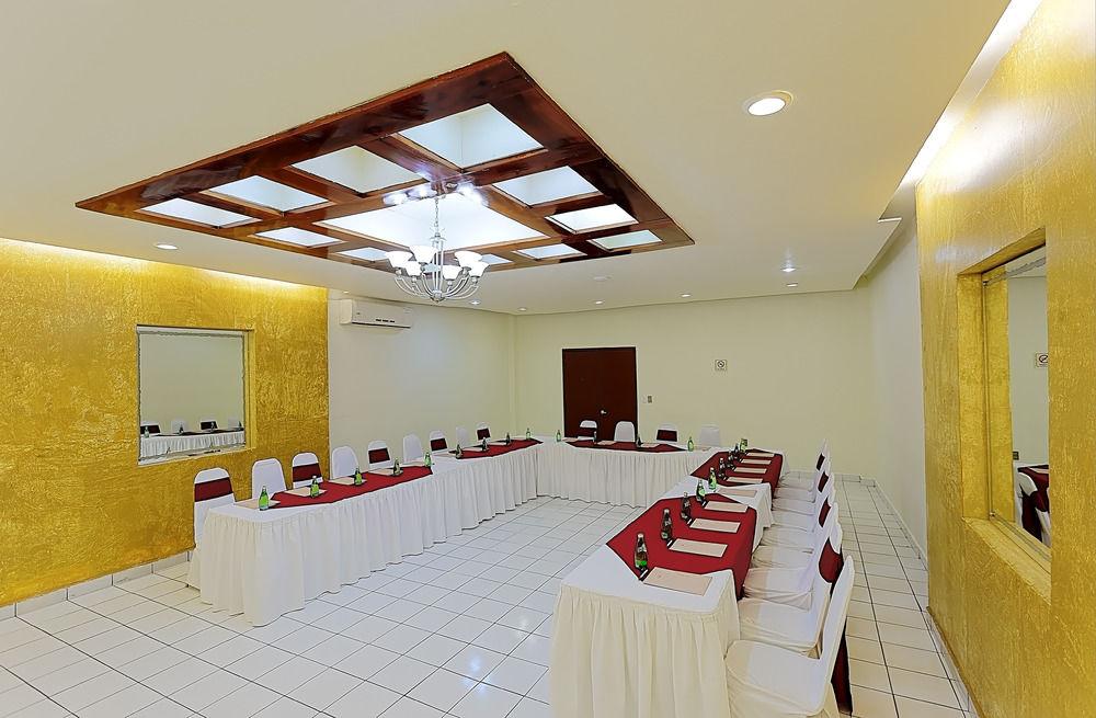 Hotel Urban Express 3*