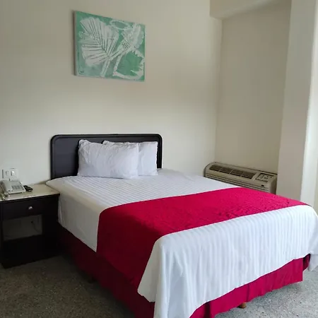 Hotel Urban Express Villahermosa Exterior photo